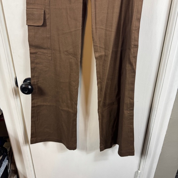 BCBGMaxAzria Brown Linen-Blend Pants - Picture 4 of 8